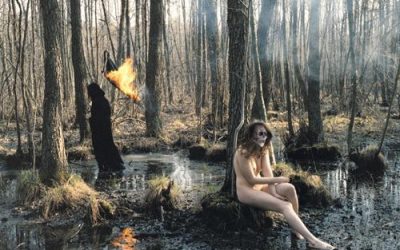 Hanna Liden | Dead Nude Chiling with dead an Fire, 2006